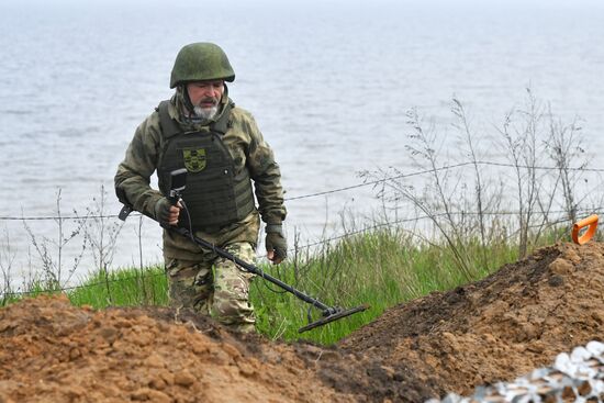 Работы поискового отряда по обнаружению останков в зоне СВО