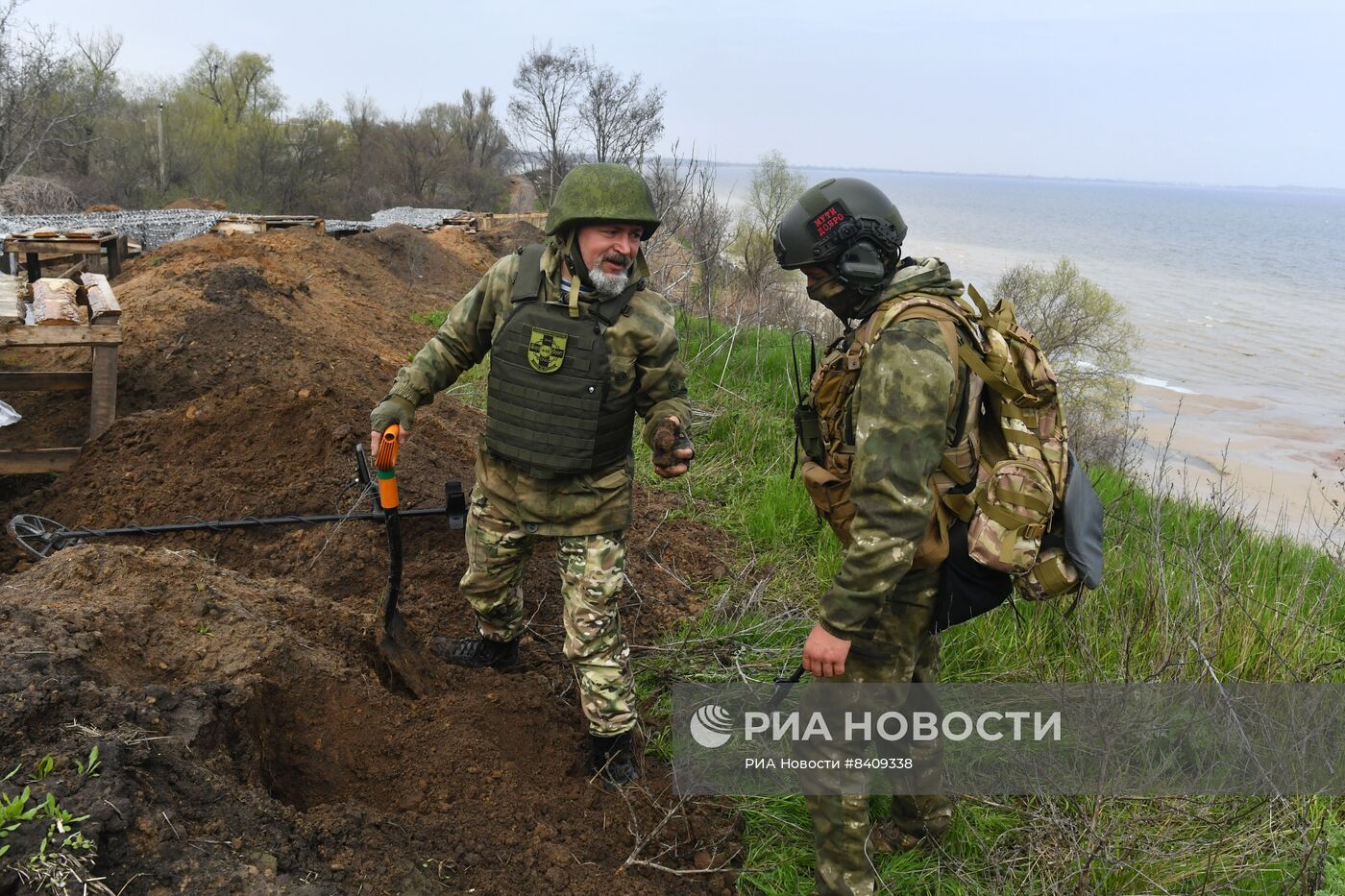 Работы поискового отряда по обнаружению останков в зоне СВО