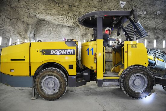 Шахта "Ангидрит" в Норильске