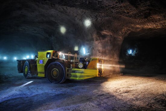 Шахта "Ангидрит" в Норильске