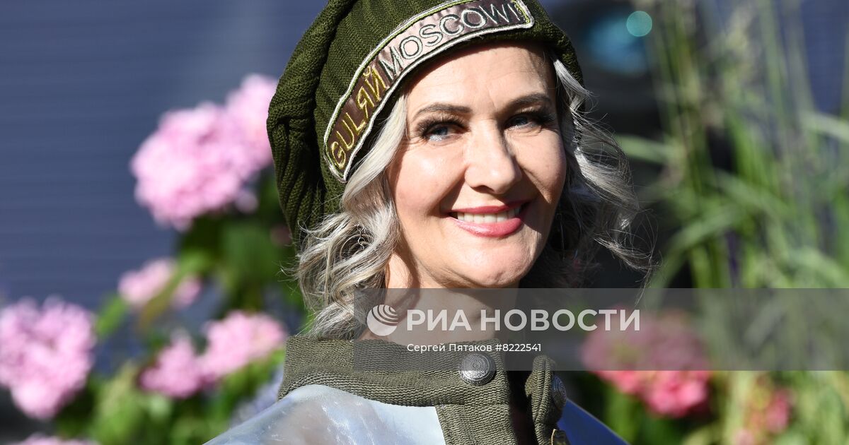 МДМ - Модный показ "Московского долголетия" | РИА Новости Медиабанк