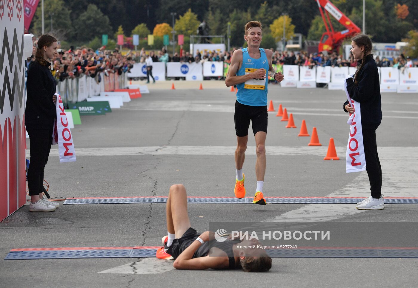Искандер Ядгаров 2022 победил марафон