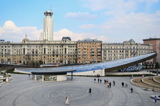Весенняя погода в Москве