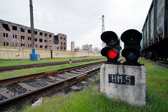 Восстановление железнодорожного вокзала в Мариуполе