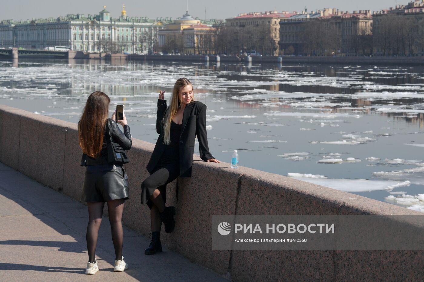 Весна в Санкт-Петербурге