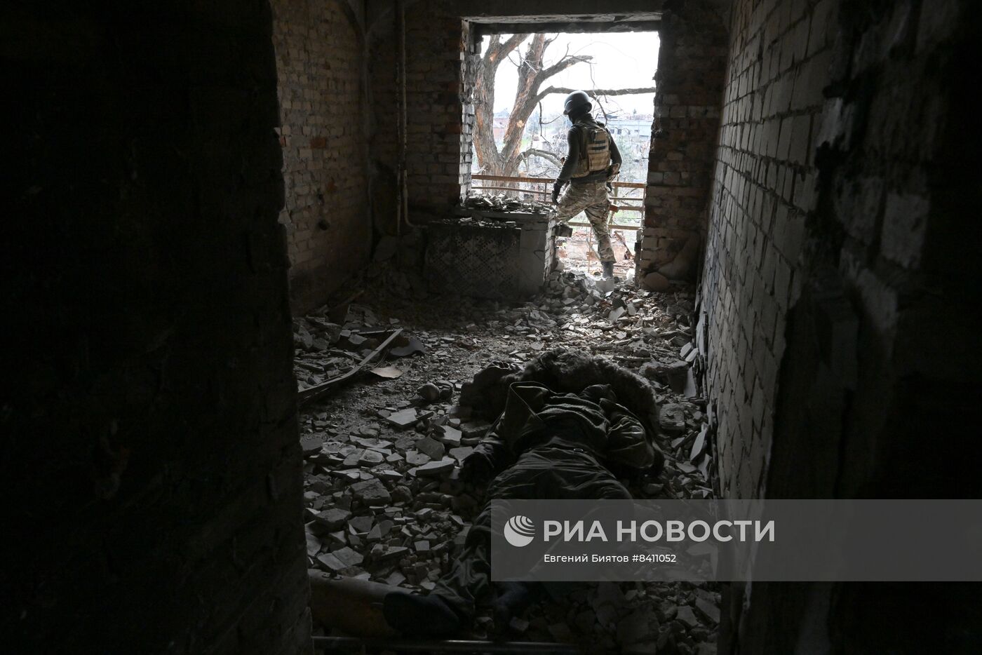 Бойцы группы Вагнера ведут бой в центре Артемовска