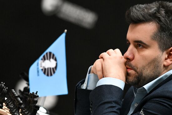 Шахматы. Матч за звание чемпиона мира. Четвертая партия