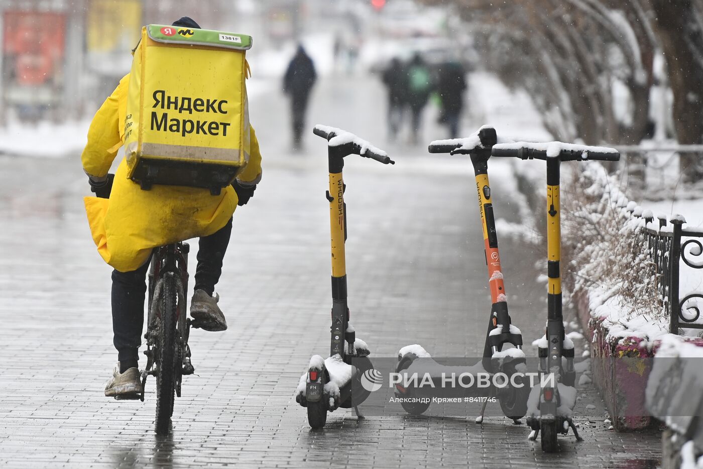Апрельский снегопад в Новосибирске