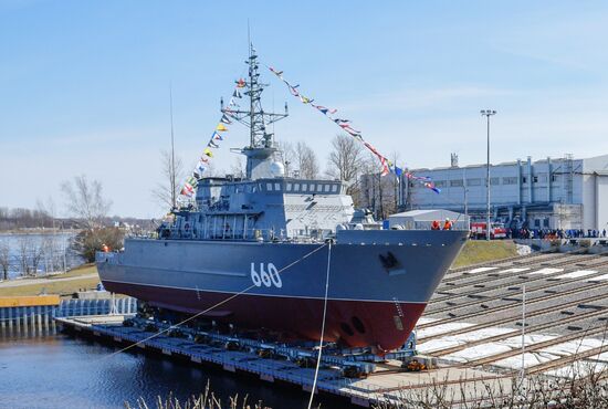 Спуск на воду корабля "Лев Чернявин" в Санкт-Петербурге