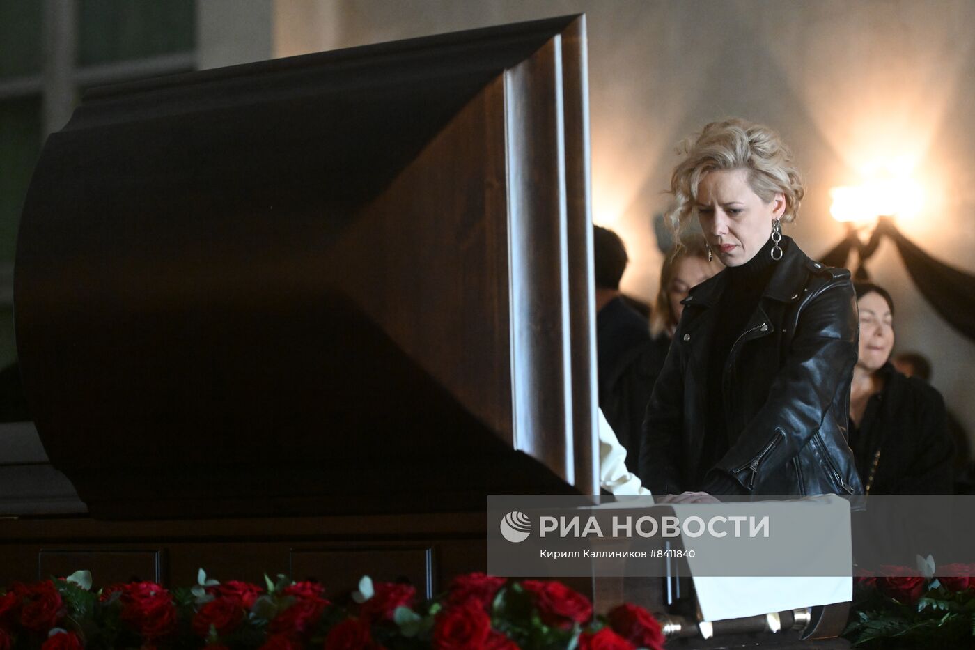 Церемония прощания с писателем Эдуардом Багировым