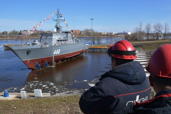 Спуск на воду корабля "Лев Чернявин" в Санкт-Петербурге