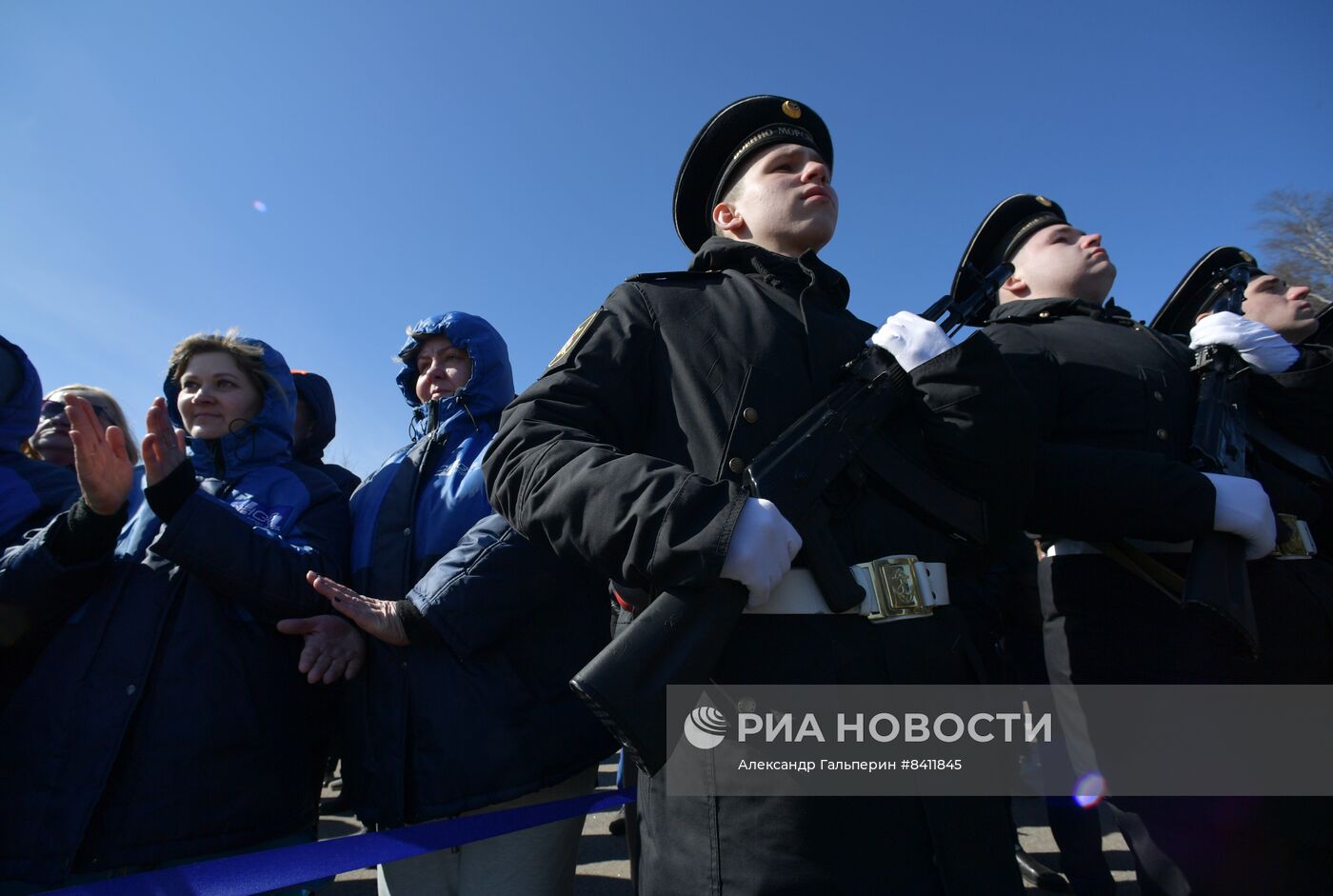 Спуск на воду корабля "Лев Чернявин" в Санкт-Петербурге