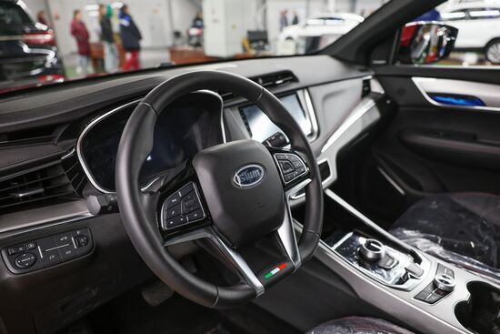 Старт производства китайских автомобилей SWM в Калининграде