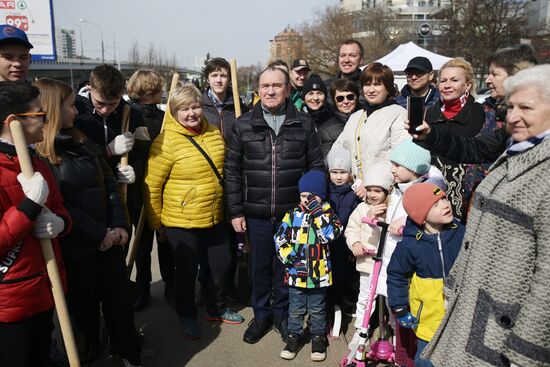 Общегородской субботник в Москве