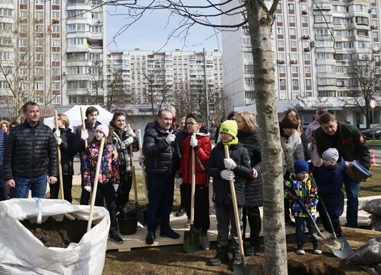 Общегородской субботник в Москве