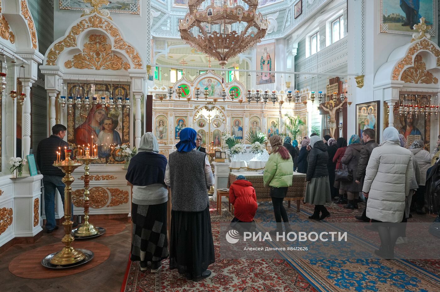 Освящение пасхальных куличей и яиц