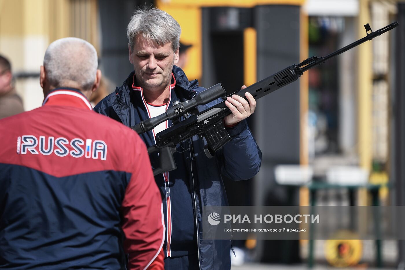 Пункт отбора на военную службу по контракту в Симферополе