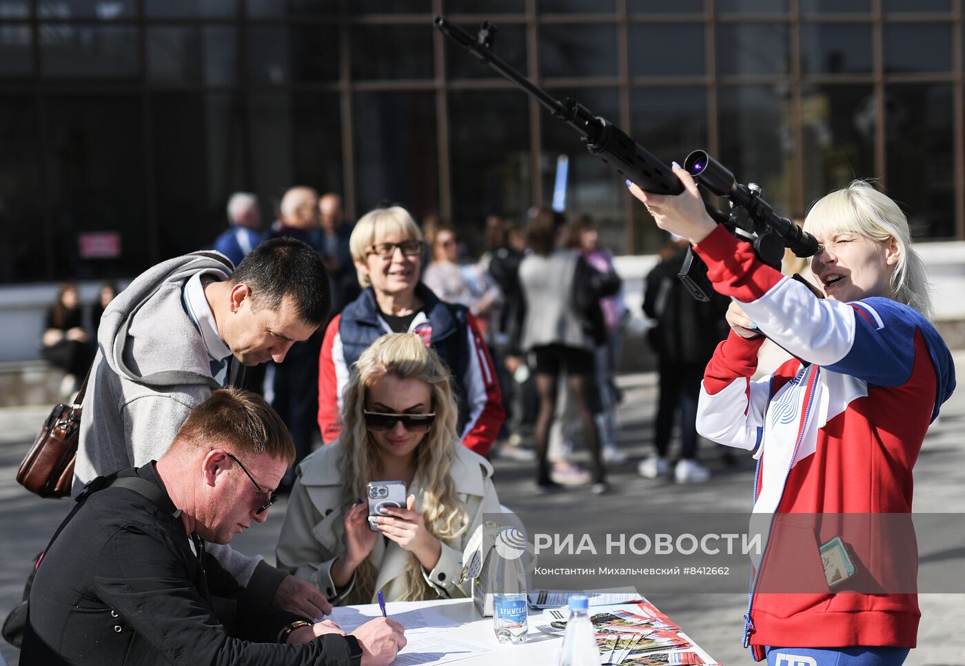 Пункт отбора на военную службу по контракту в Симферополе