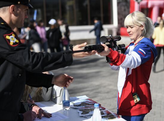 Пункт отбора на  военную службу по контракту в Симферополе
