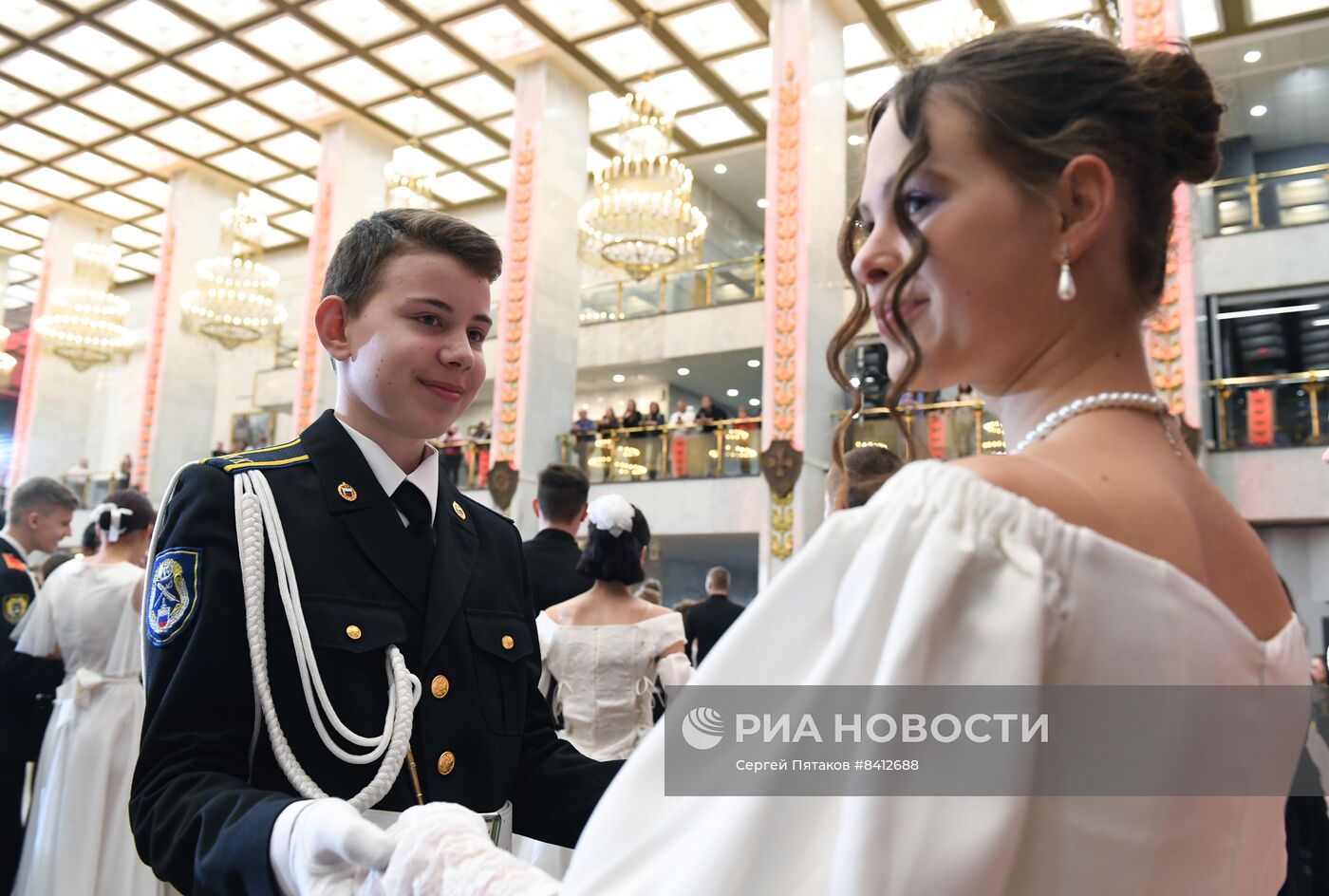 "Большой весенний кадетский бал" в Музее Победы