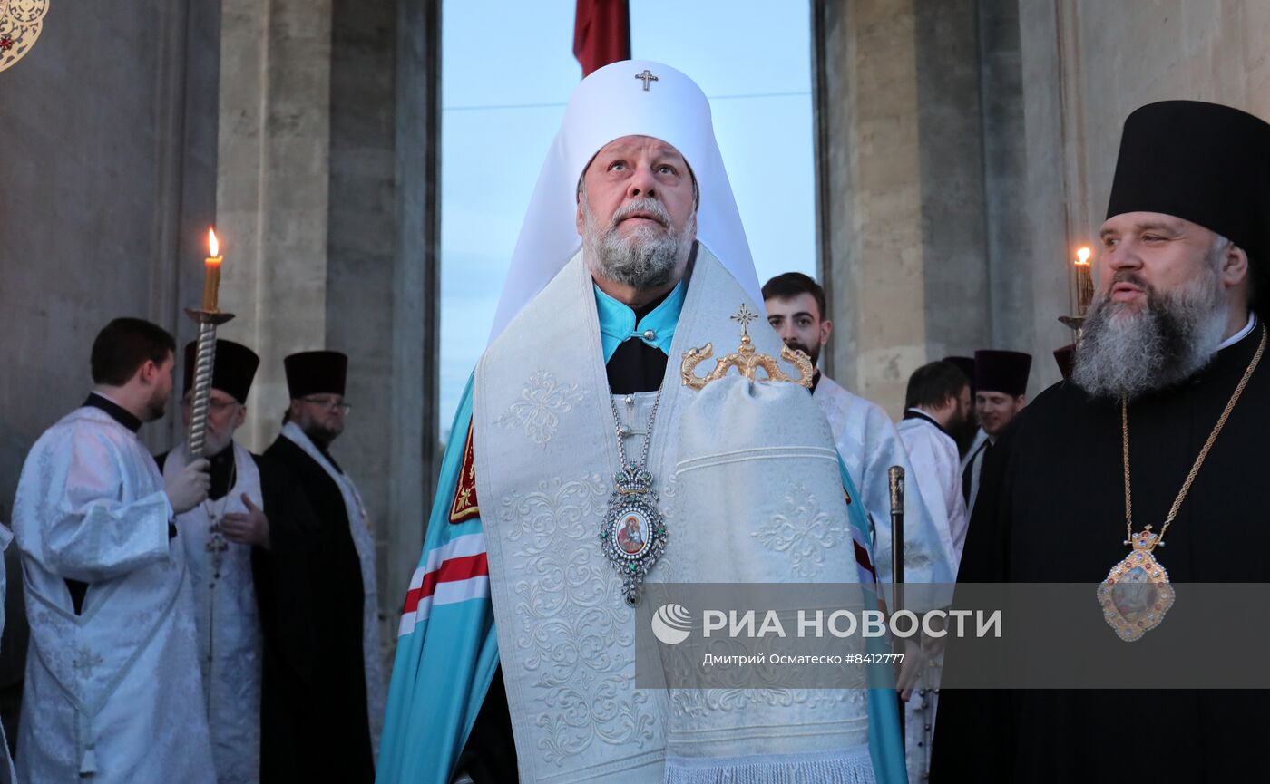 Пасхальное богослужение в странах СНГ