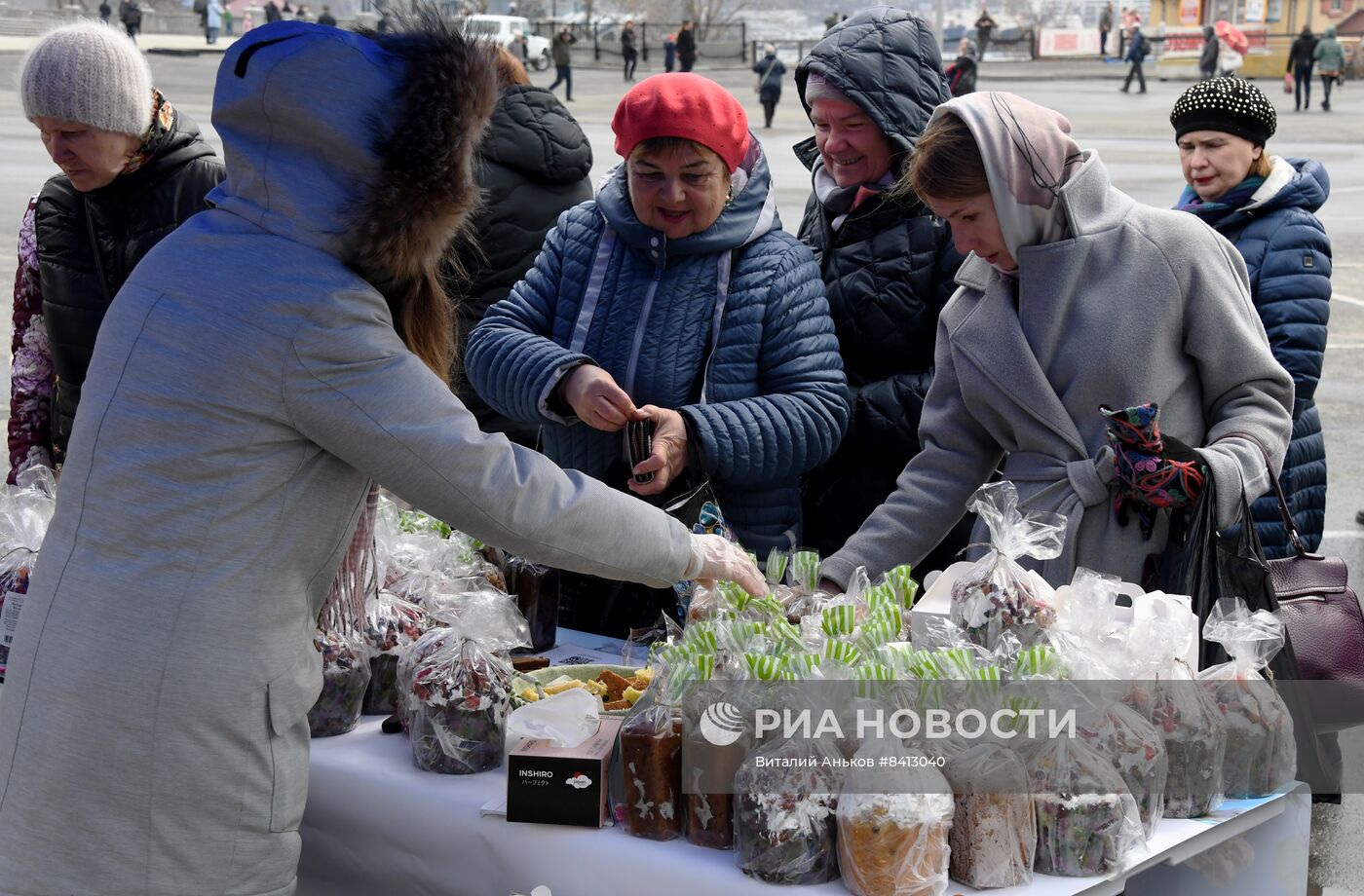 Пасхальный крестный ход во Владивостоке