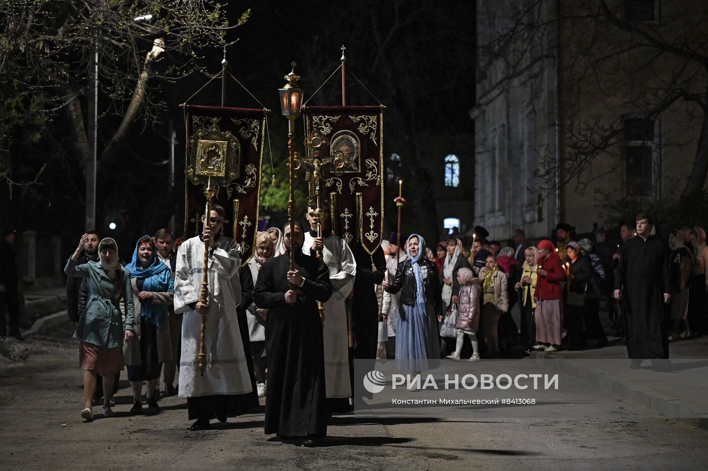 Пасхальные богослужения в России