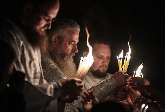 Пасхальные богослужения в России