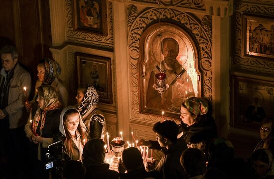 Пасхальное богослужение в странах СНГ