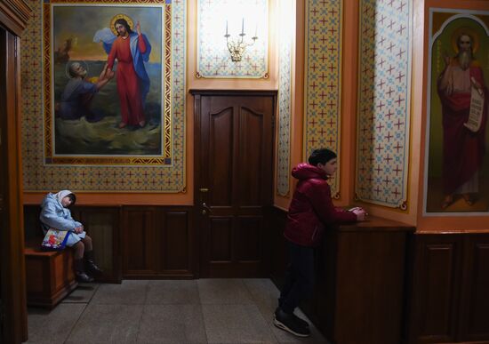 Пасхальные богослужения в России