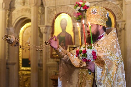 Пасхальное богослужение в странах СНГ