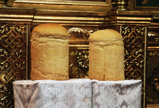 Пасхальные богослужения в России