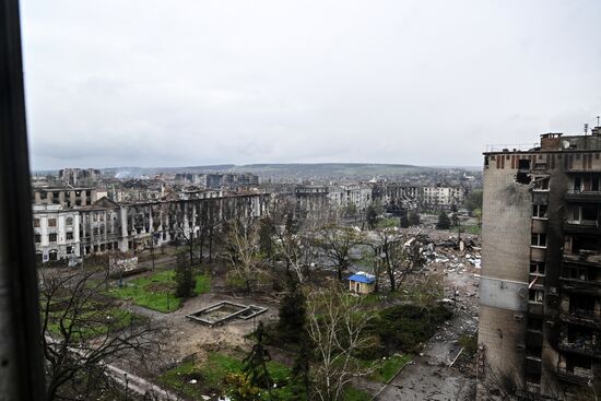 Бойцы ЧВК "Вагнер" в центре Артемовска