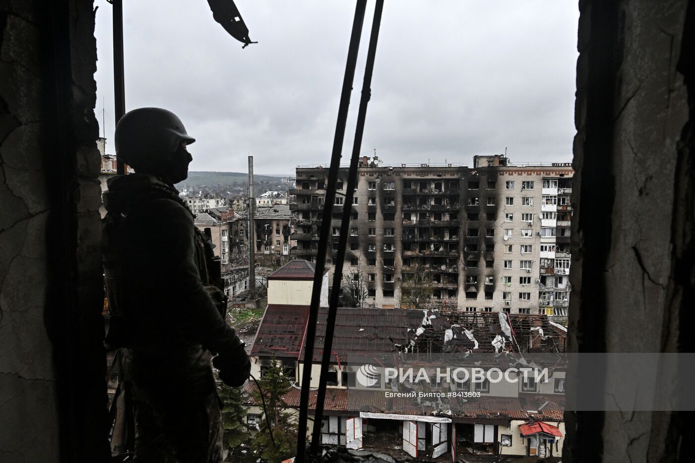 Бойцы ЧВК "Вагнер" в центре Артемовска