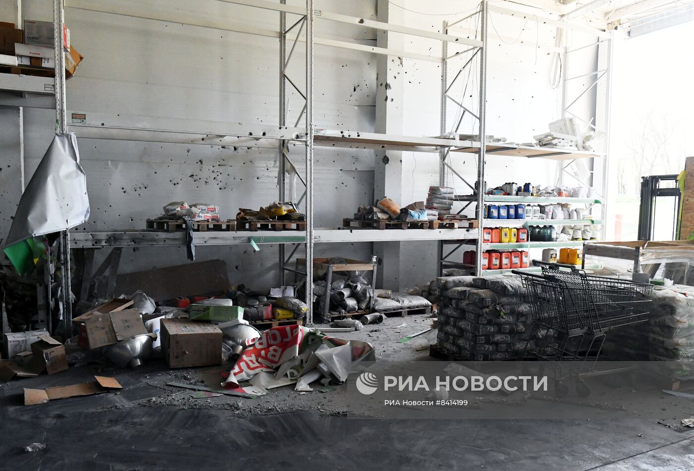 Последствия обстрела ВСУ Васильевки в Запорожской области