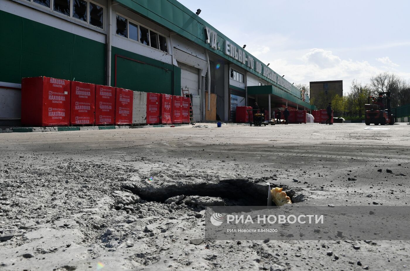 Последствия обстрела ВСУ Васильевки в Запорожской области