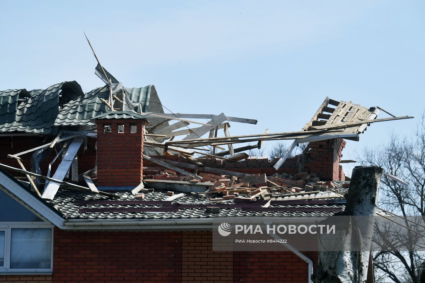 Последствия обстрела ВСУ Васильевки в Запорожской области