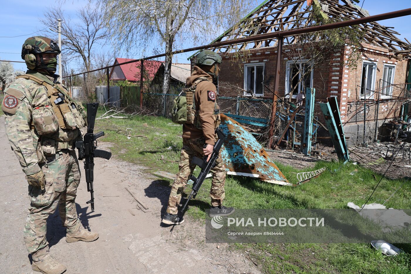 Бойцы ЧВК "Вагнер" в освобожденной части Артемовска
