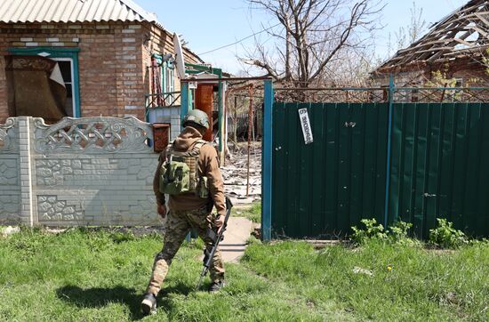 Бойцы ЧВК "Вагнер" в освобожденной части Артемовска