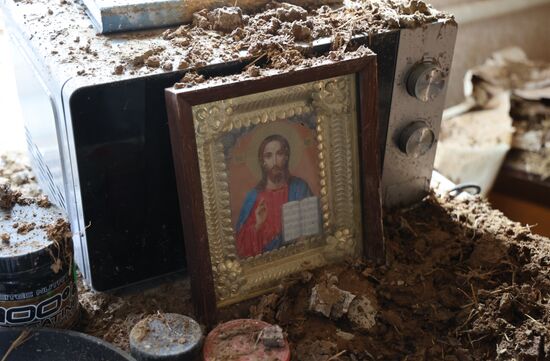 Бойцы ЧВК "Вагнер" в освобожденной части Артемовска