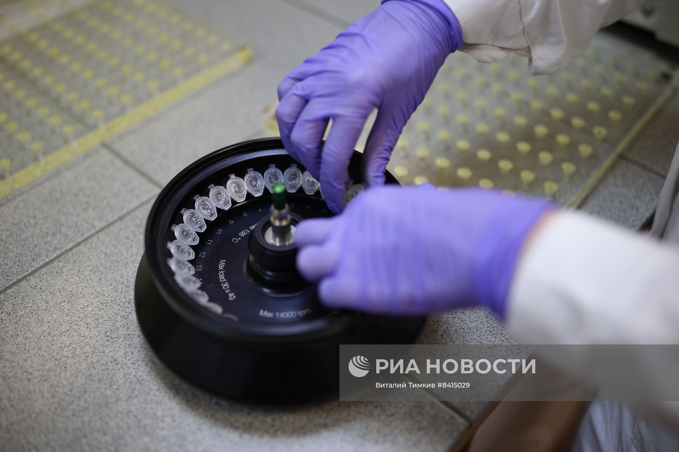 Работа центра селекции растений в Крымске