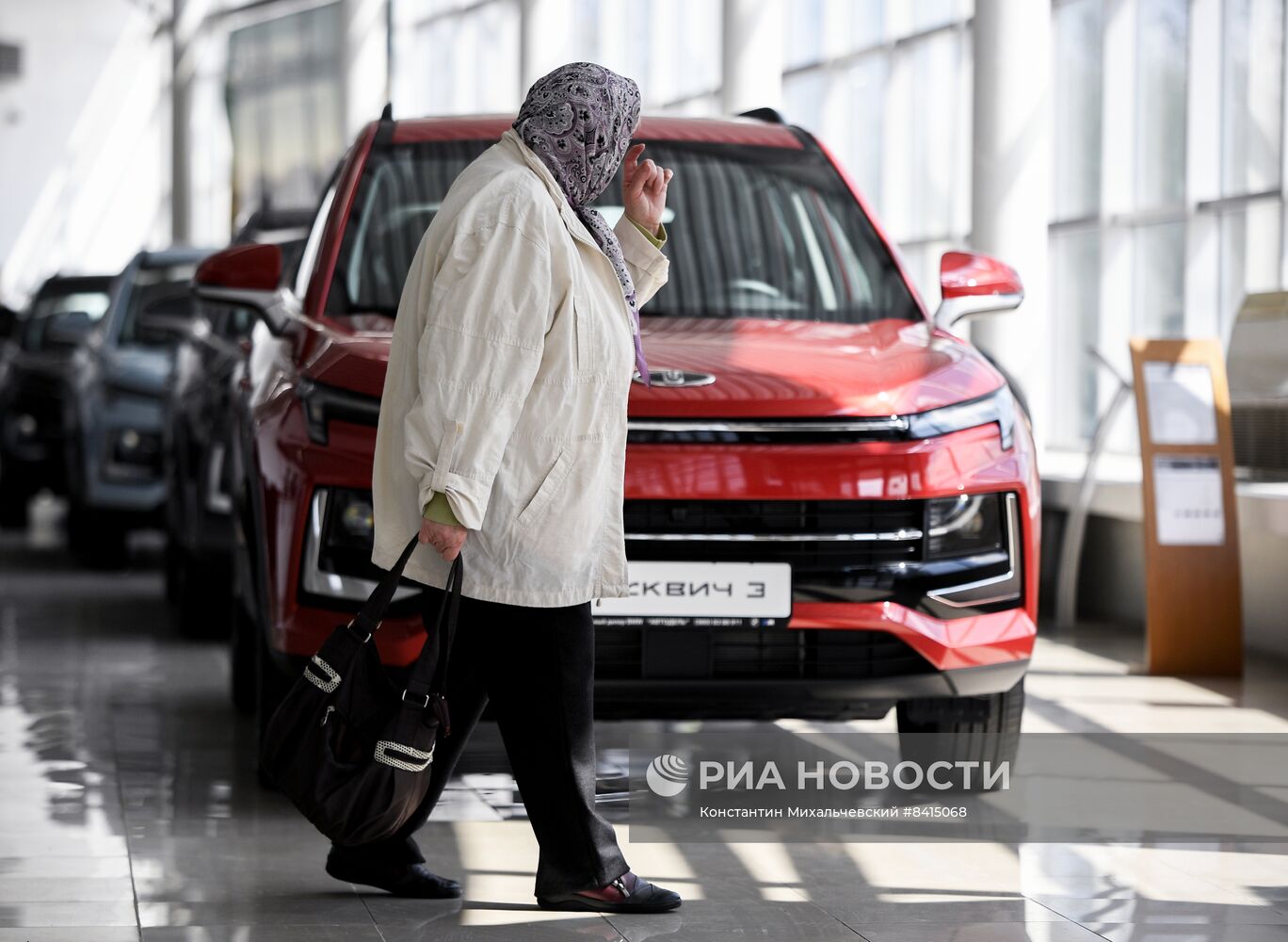В Симферополе начались продажи автомобилей "Москвич"