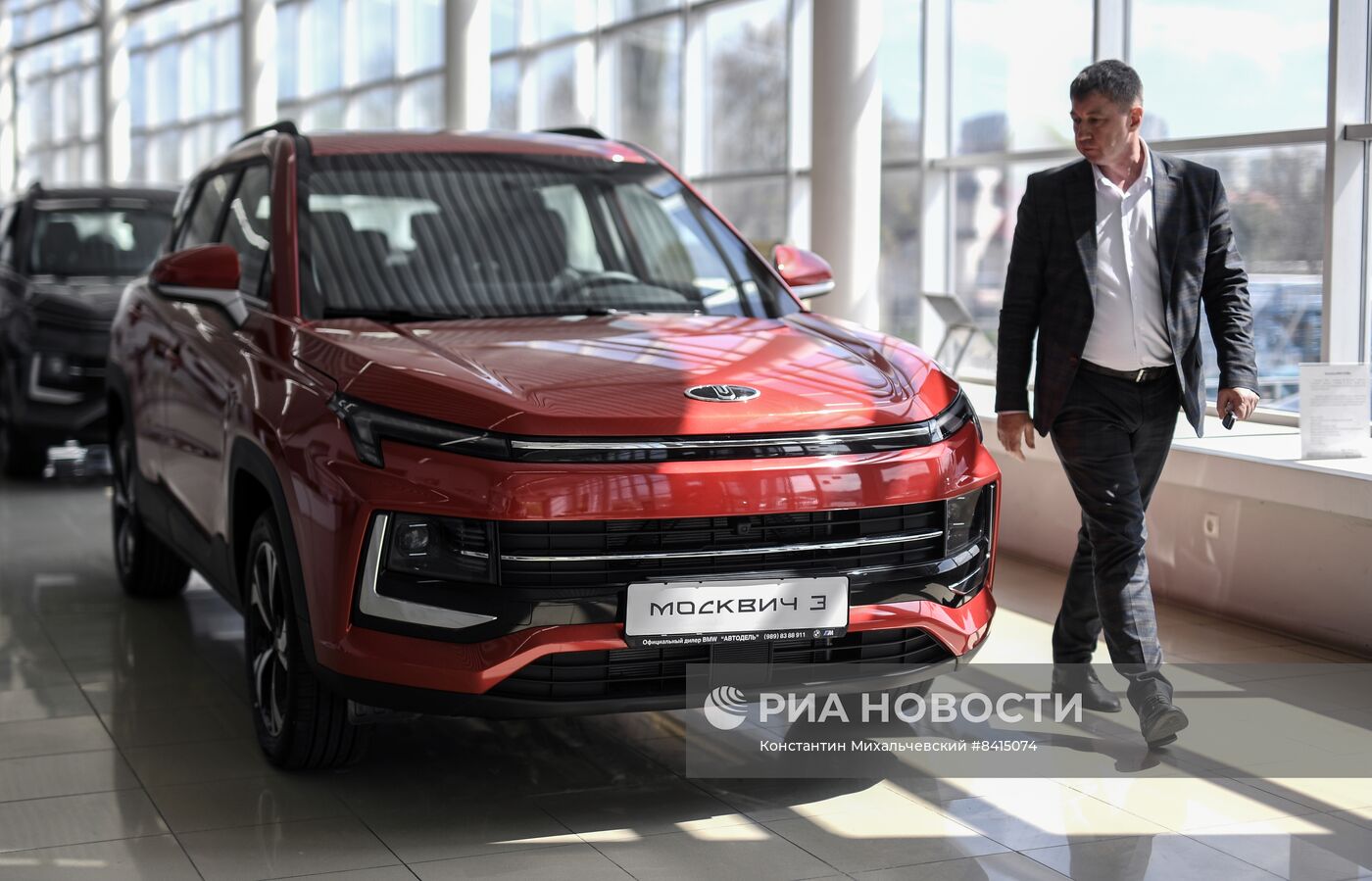 В Симферополе начались продажи автомобилей "Москвич"