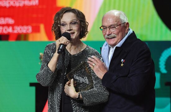 Церемония открытия 45-го Московского международного кинофестиваля