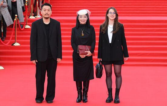 Церемония открытия 45-го Московского международного кинофестиваля