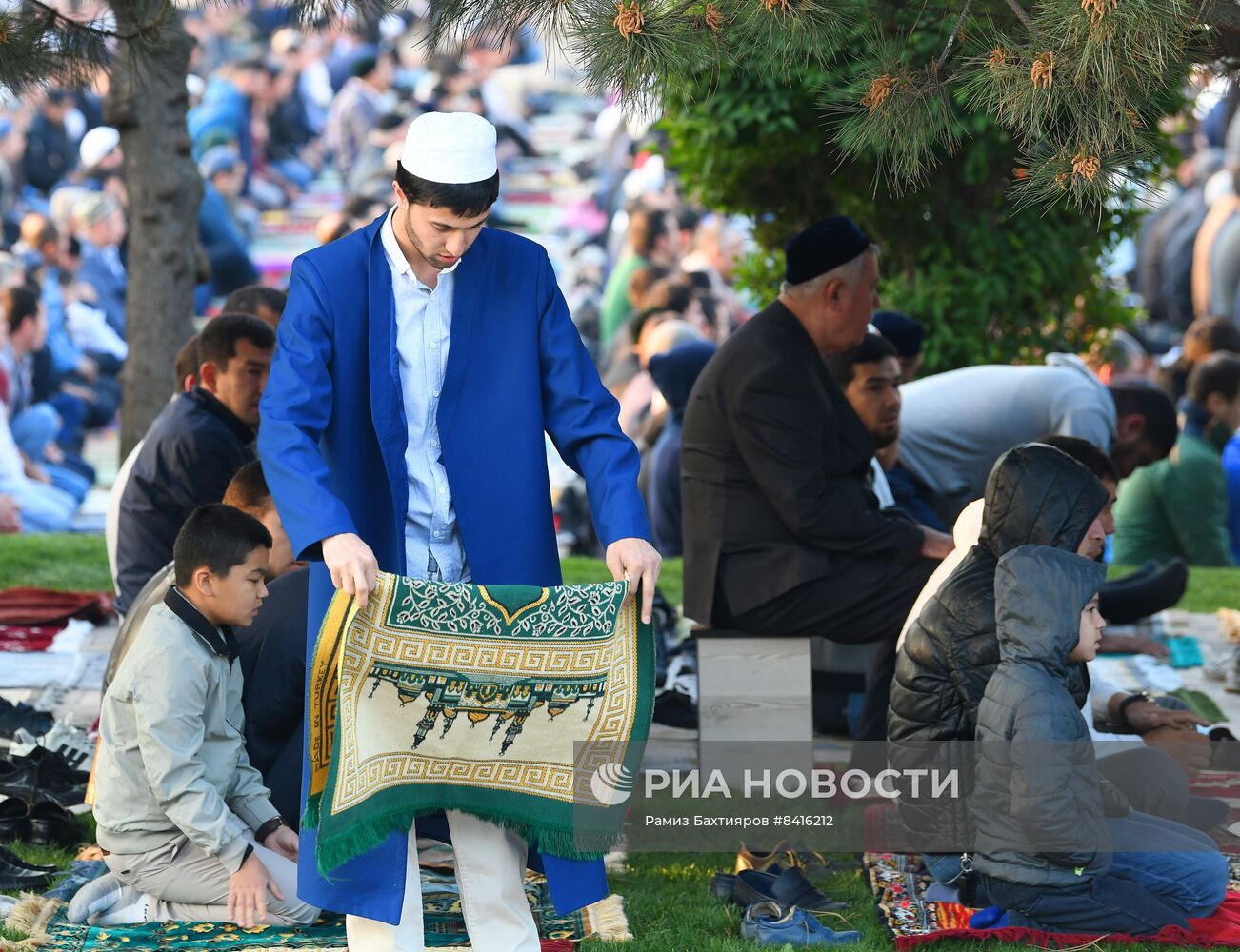 Празднование Ураза-Байрама в странах СНГ