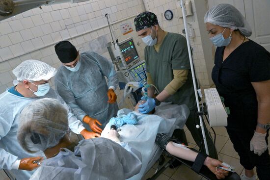 Фронтовой госпиталь в ЛНР