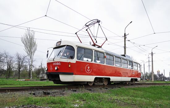 Подготовка к запуску трамвайного движения в Мариуполе