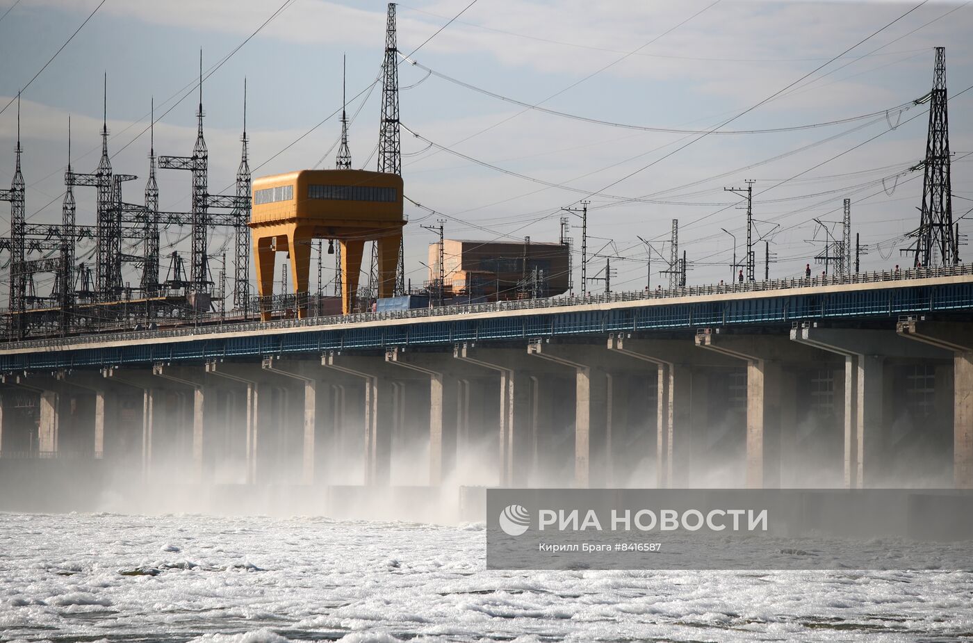 Режим сброса воды на Волжской ГЭС