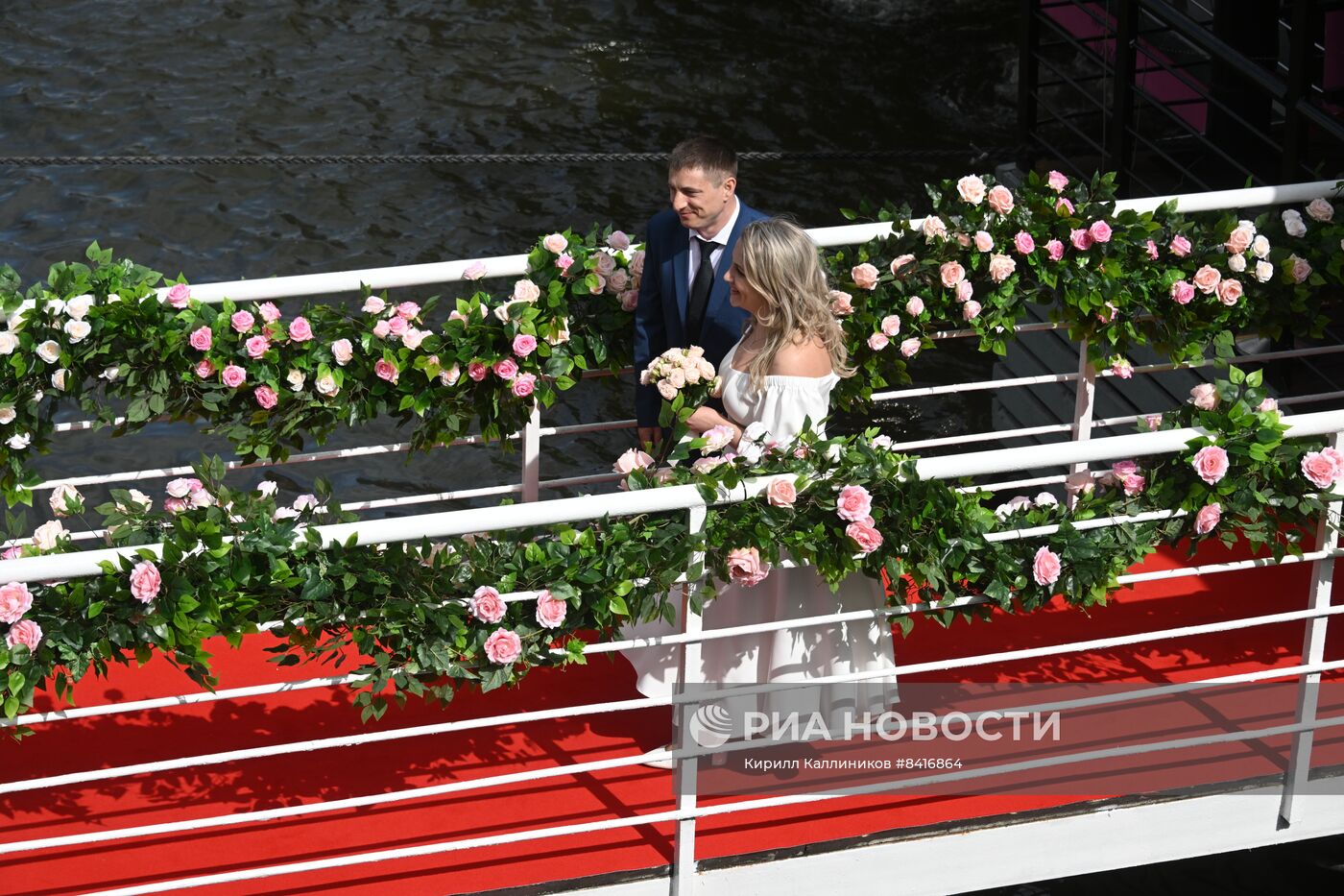 Бракосочетания на Красную Горку в Москве 